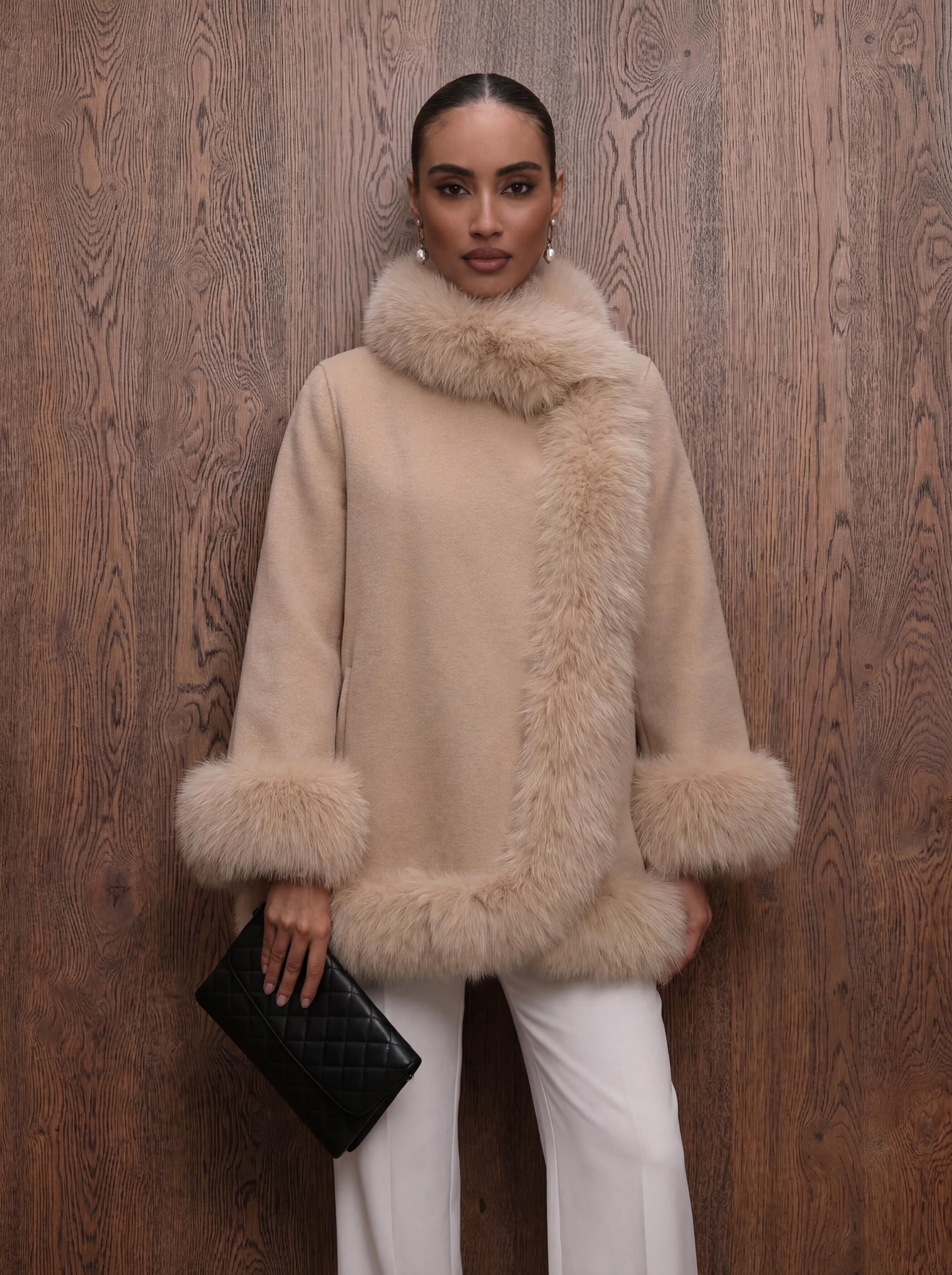 The Malmö - Mantel aus Kaschmir mit Vintage Pelz