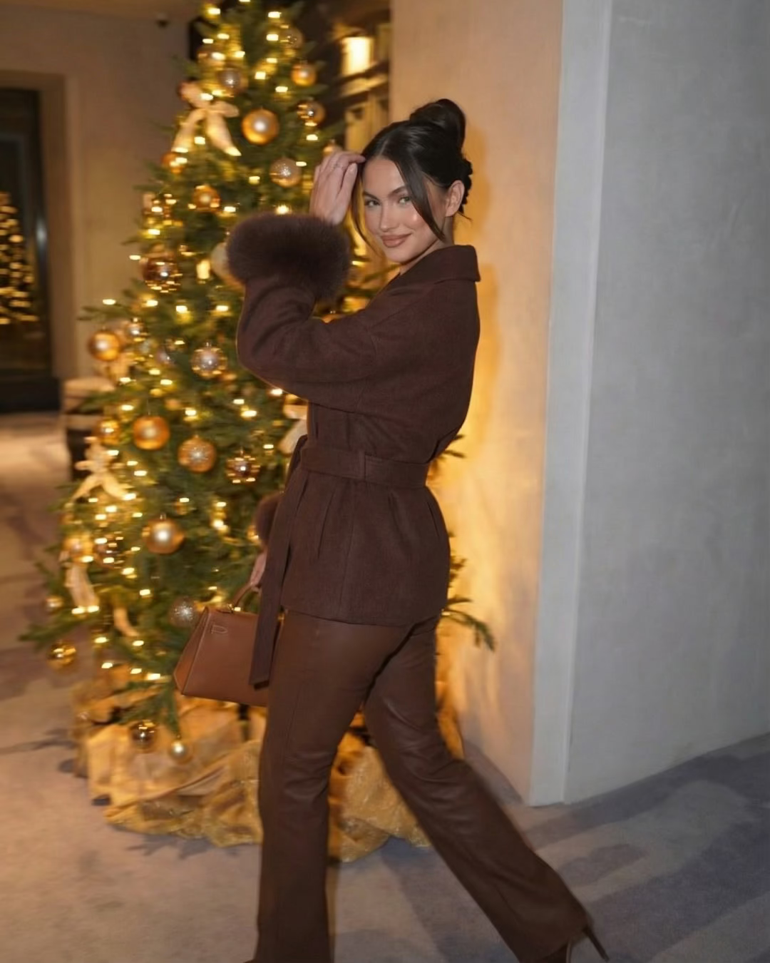 Kurzer Wollmantel mit Fellärmel - THE LUND ESPRESSO Espresso Brown