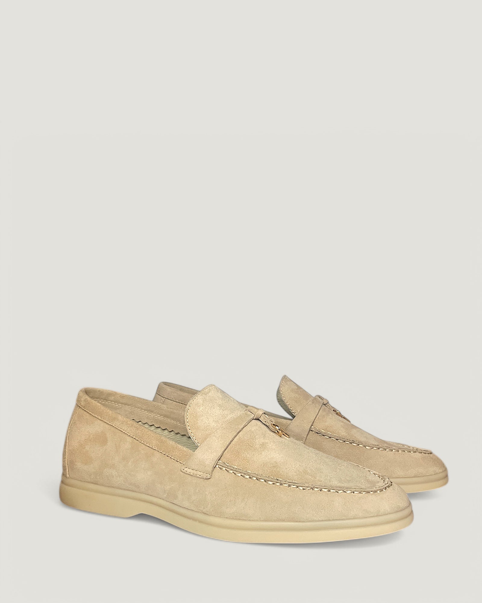 Classic Amulet Loafer Champagne Beige Women