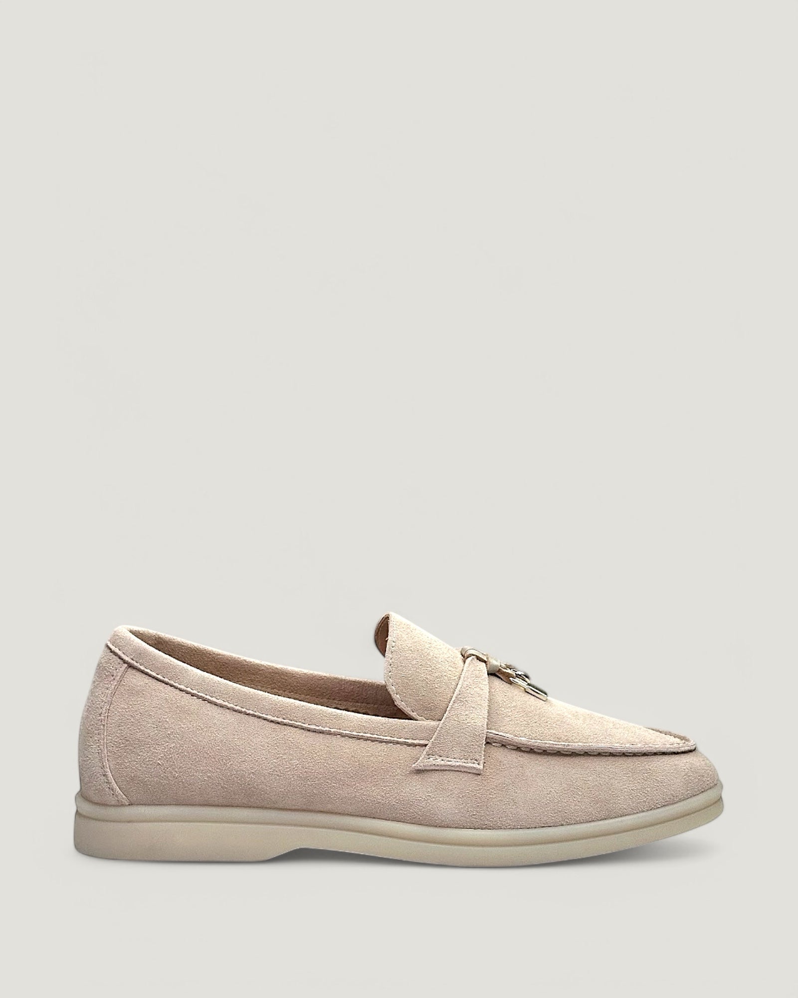 Classic Amulet Loafer Cream Beige Women