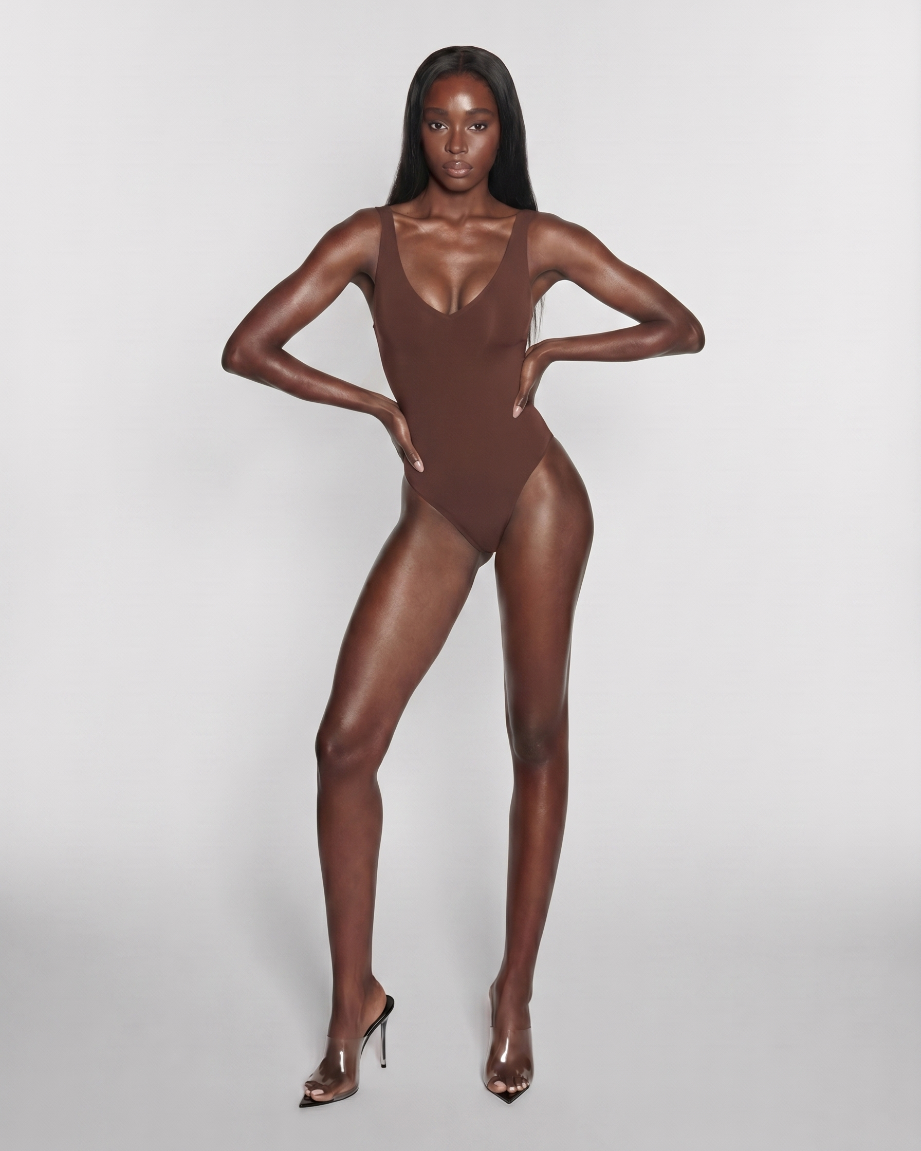 Signature Plunge Sculpting Bodysuit – Choco
