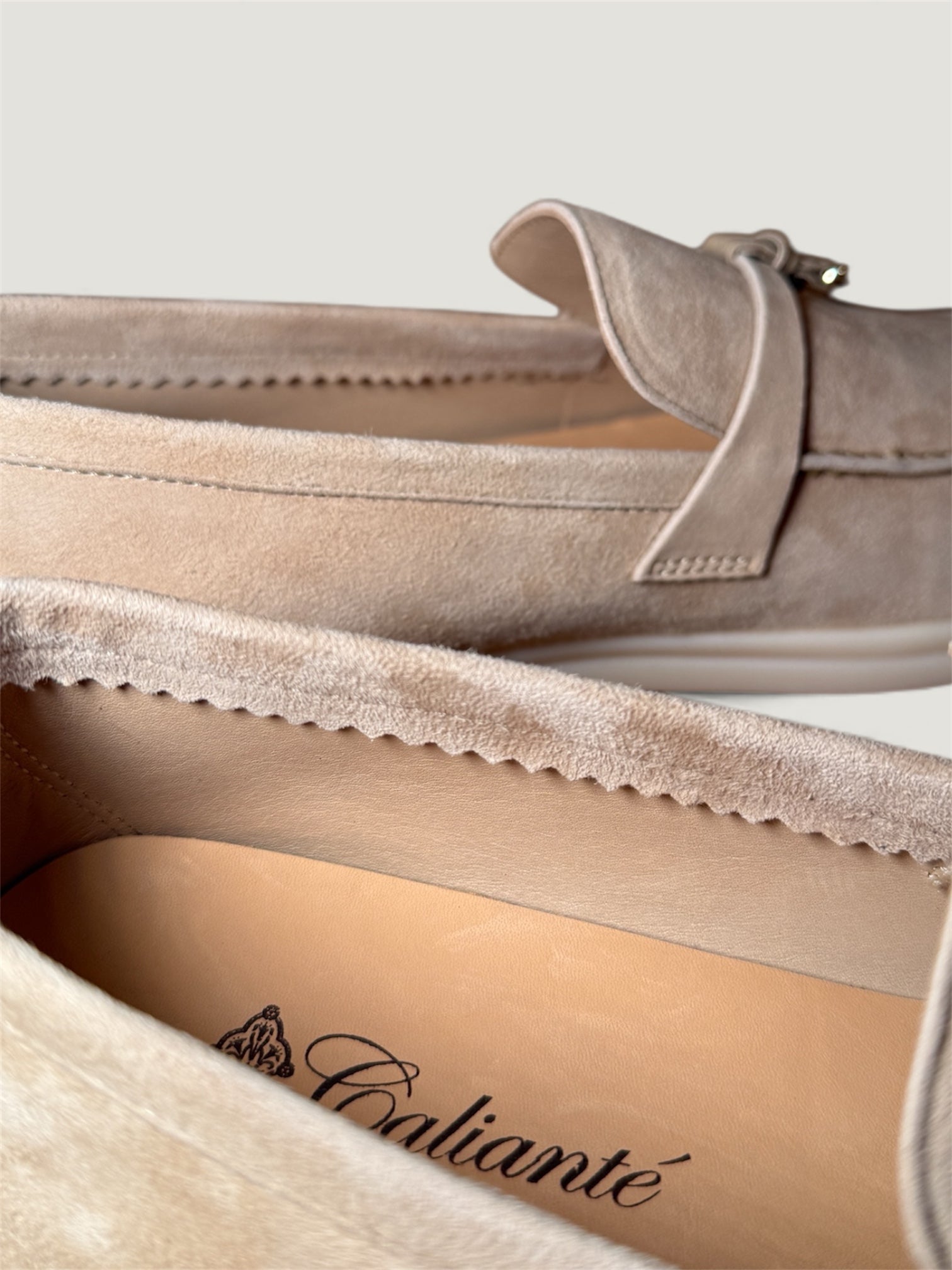 Classic Amulet Loafer Champagne Beige Women