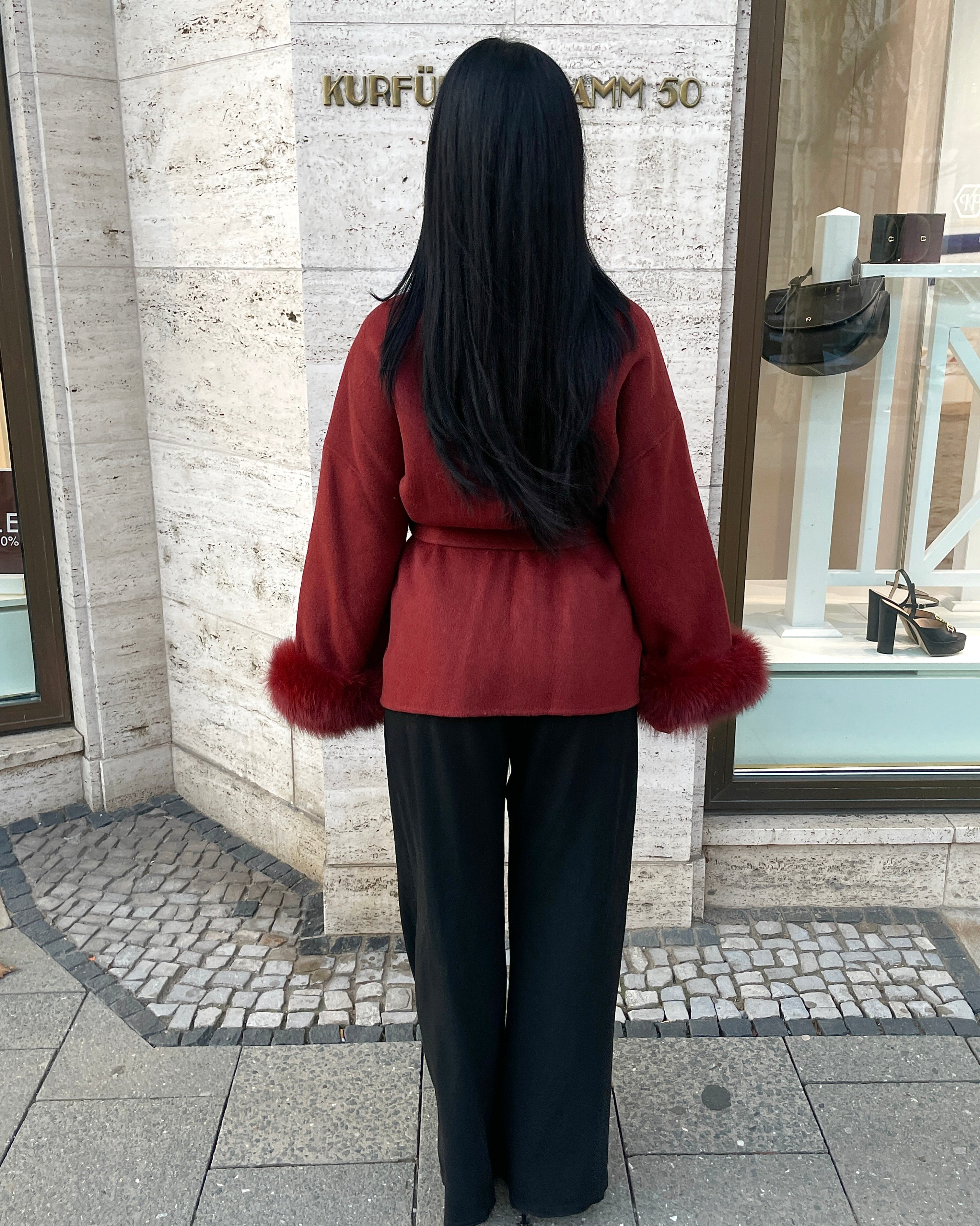 Wollmantel mit Fellbesatz