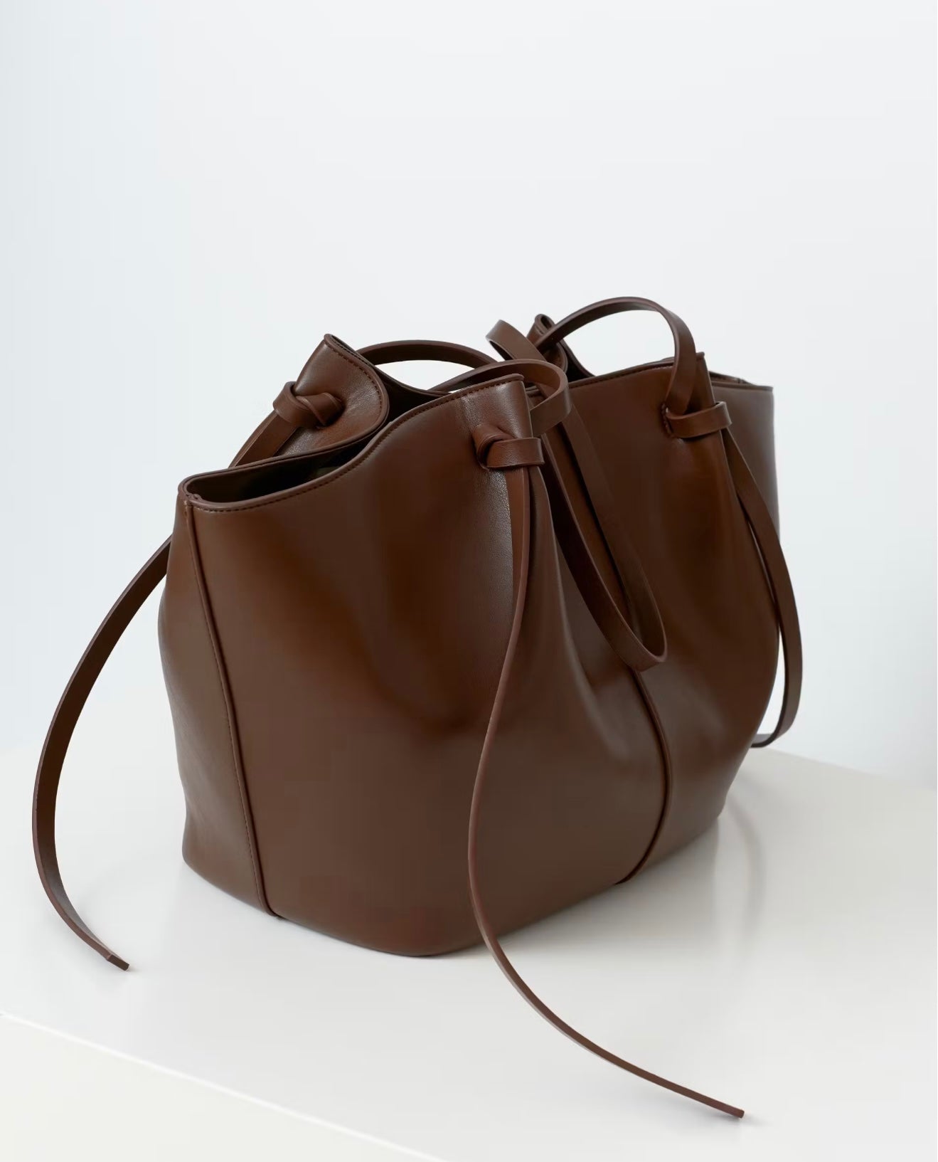 Uni Tasche mit langen Riemen