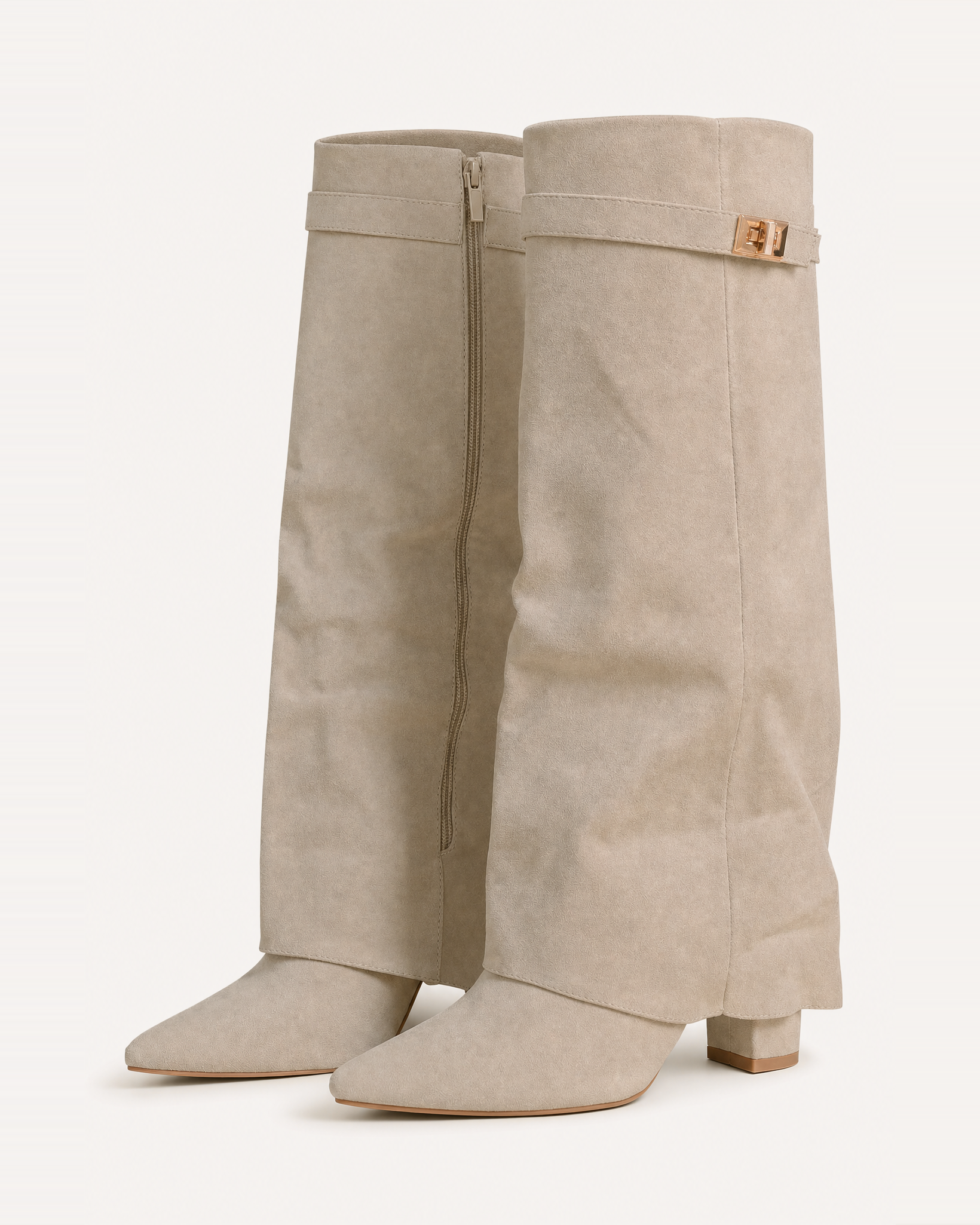 Shark Boots Sage in hellem Sand-Beige, Kunstvelour, Seitenansicht – Caliante, 4 cm oder 9 cm Absatz