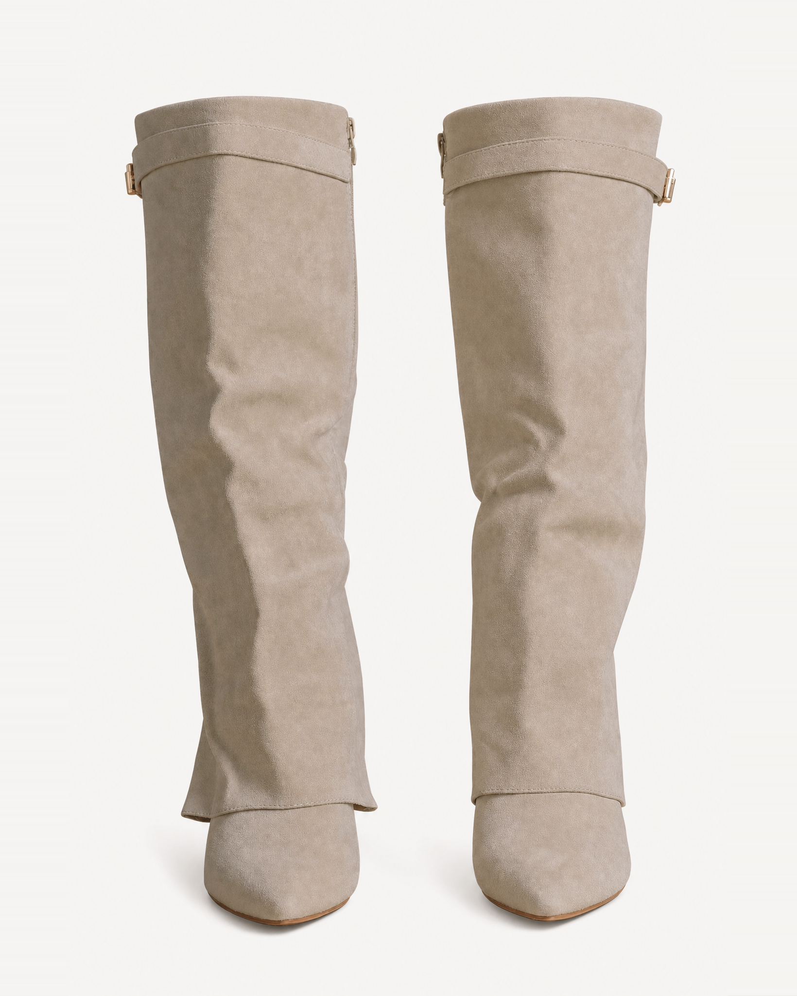 Shark Boots Sage in hellem Sand-Beige, Vorderansicht, kniehoch – Caliante