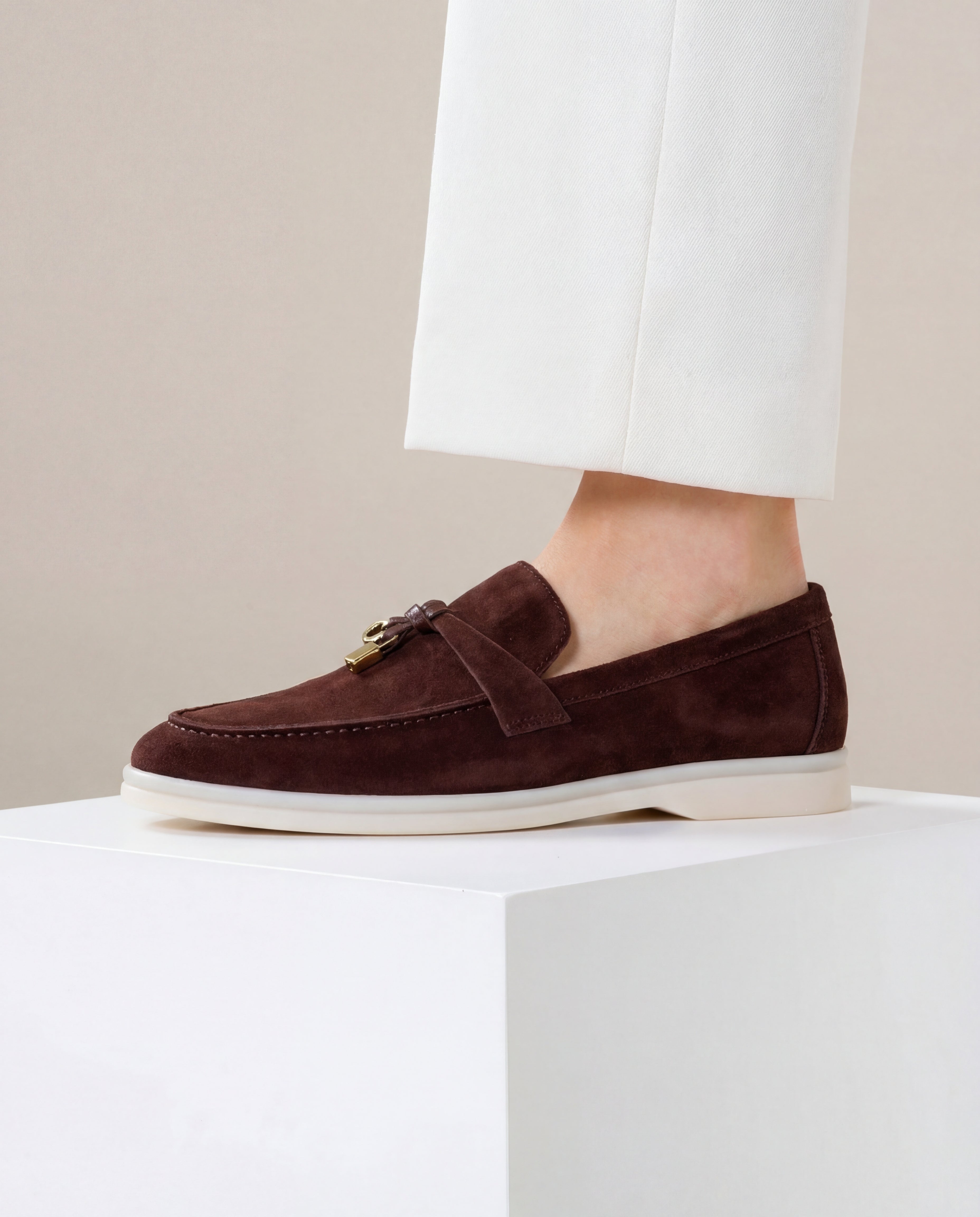 Classic Amulet Loafers Grey Women