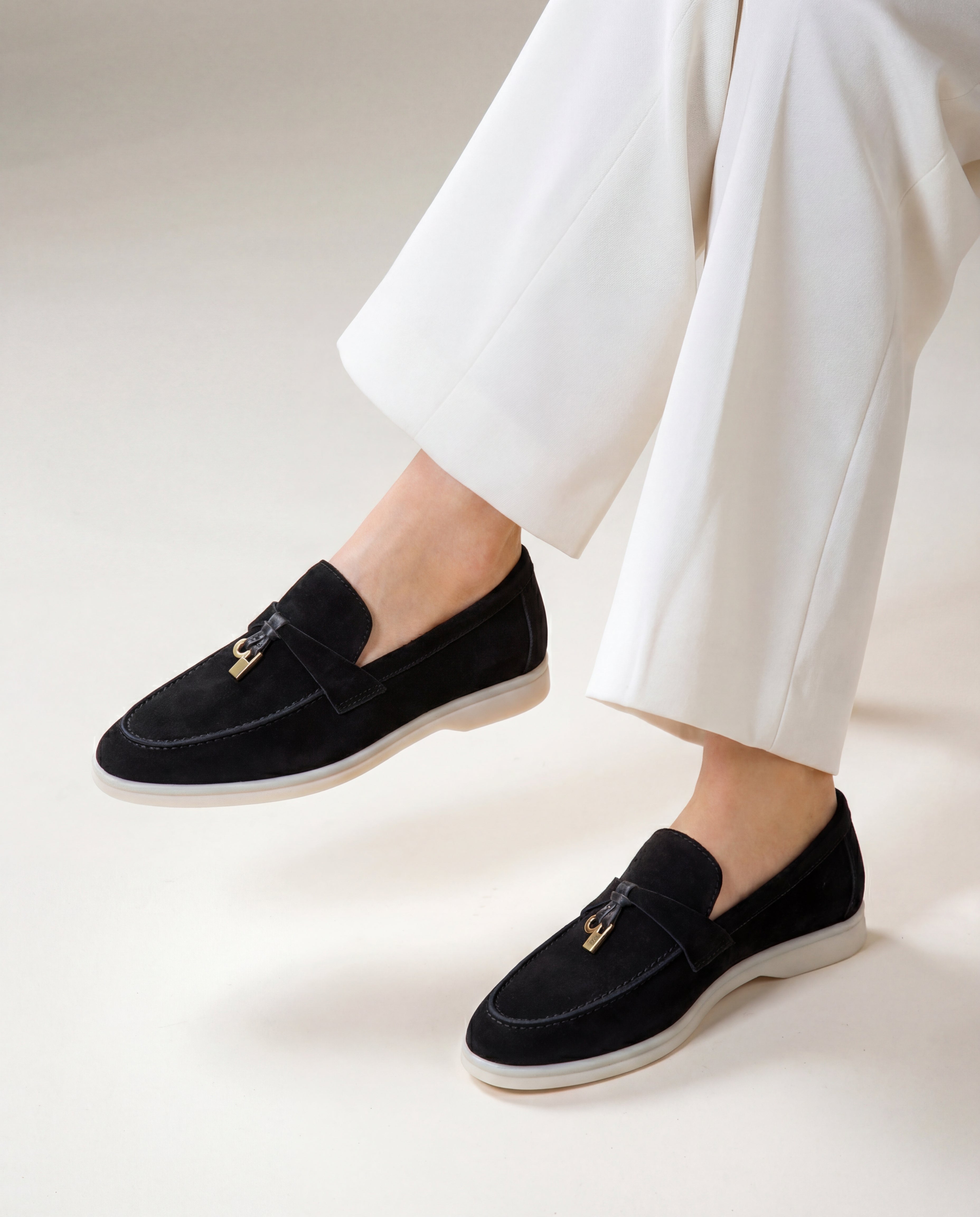 Classic Amulet Loafers Grey Women