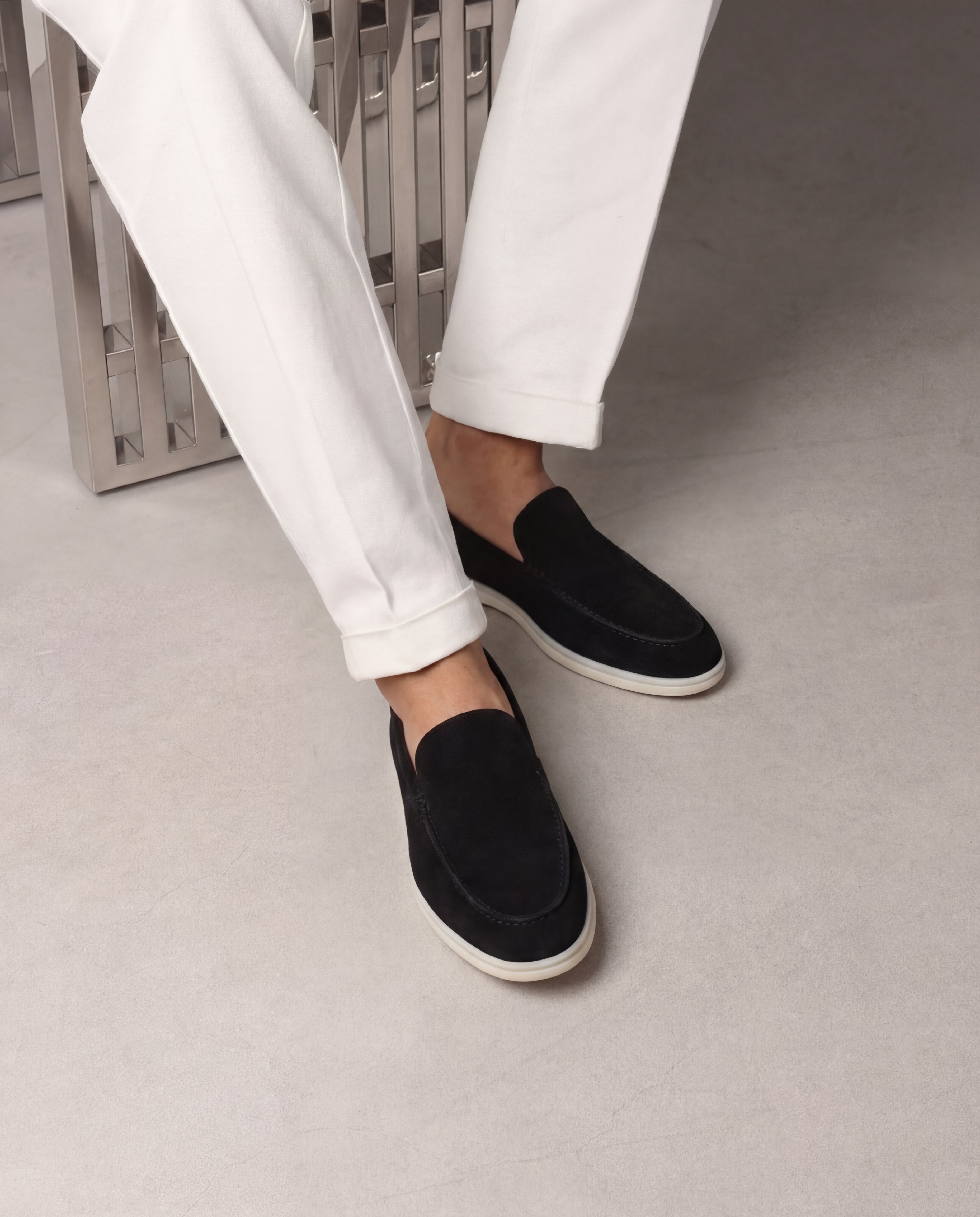 Classic Loafer - Black Men's